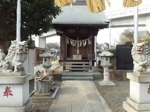 龍藏神社の本殿・本堂