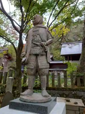 春日山神社(新潟県)