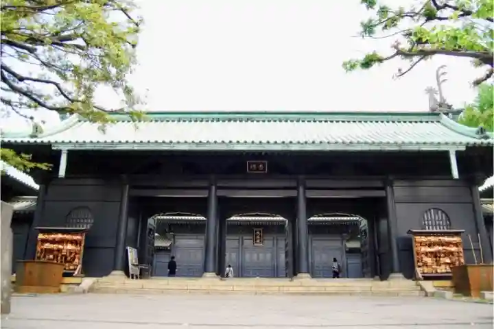 湯島聖堂の山門・神門
