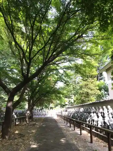 浄牧院の像