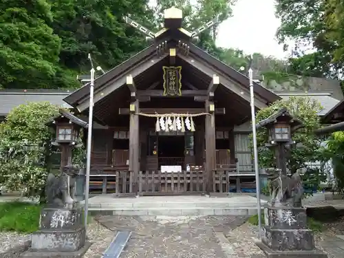 新羽杉山神社の本殿・本堂