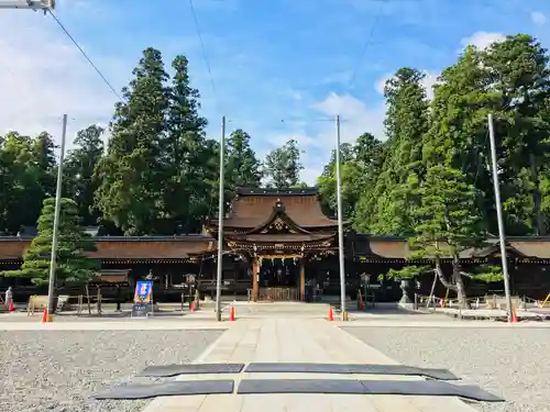 多賀大社の本殿・本堂
