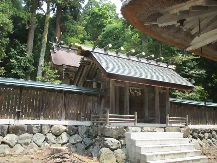 伊香具神社の本殿・本堂