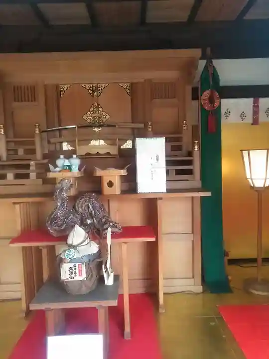 宇部護国神社の本殿・本堂