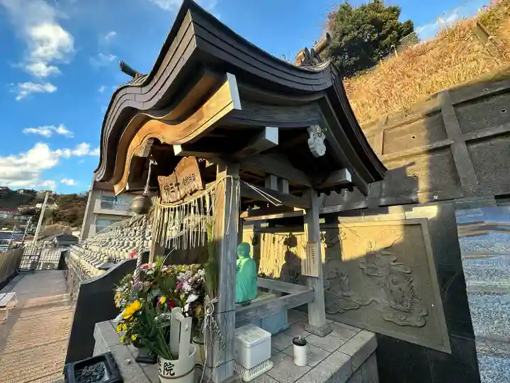 正法院の手水舎