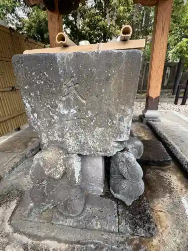 溝口神社の{uncategorized: "未分類", other: "その他", undefined: "問題あり", building: "その他建物", grave: "お墓", sacred_gate: "鳥居", guardian: "狛犬", statue: "像", buddha: "仏像", history: "歴史", nature: "自然", garden: "庭園", animal: "動物", pagoda: "塔", temizu: "手水舎", mountain_gate: "山門・神門", sanctuary: "本殿・本堂", subordinate: "末社・摂社", art: "芸術", scenery: "景色", jizo: "地蔵", ema: "絵馬", goshuin: "御朱印", omikuji: "おみくじ", items: "授与品その他", amulet: "お守り", goshuincho: "御朱印帳", eats: "食事", festival: "お祭り", votive_dance: "神楽", shichigosan: "七五三参", wedding: "結婚式", experience: "体験その他", initially: "初詣", around: "周辺", anti_infection: "感染症対策"}