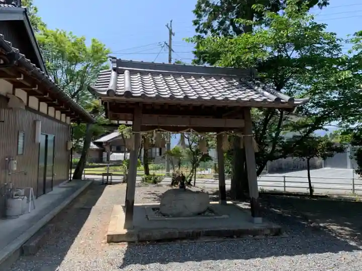 八幡神社の手水舎