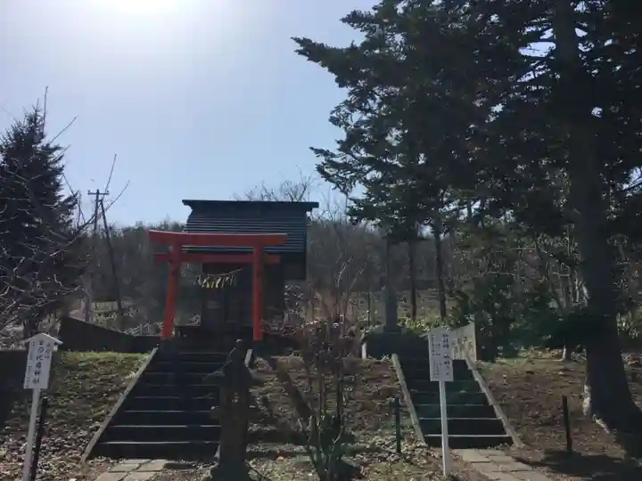 仁木神社の末社・摂社
