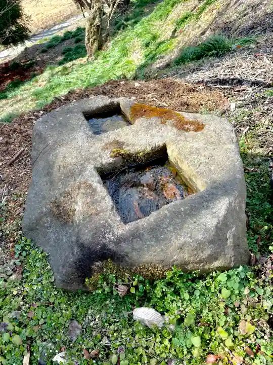 蚊里田八幡宮の{uncategorized: "未分類", other: "その他", undefined: "問題あり", building: "その他建物", grave: "お墓", sacred_gate: "鳥居", guardian: "狛犬", statue: "像", buddha: "仏像", history: "歴史", nature: "自然", garden: "庭園", animal: "動物", pagoda: "塔", temizu: "手水舎", mountain_gate: "山門・神門", sanctuary: "本殿・本堂", subordinate: "末社・摂社", art: "芸術", scenery: "景色", jizo: "地蔵", ema: "絵馬", goshuin: "御朱印", omikuji: "おみくじ", items: "授与品その他", amulet: "お守り", goshuincho: "御朱印帳", eats: "食事", festival: "お祭り", votive_dance: "神楽", shichigosan: "七五三参", wedding: "結婚式", experience: "体験その他", initially: "初詣", around: "周辺", anti_infection: "感染症対策"}