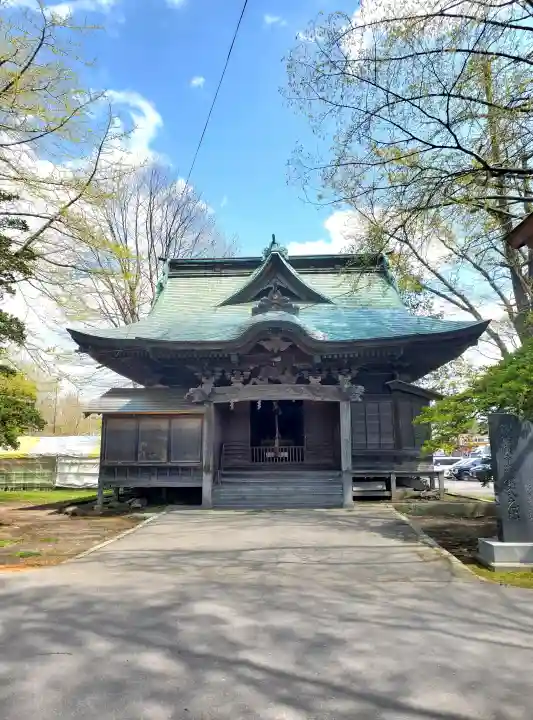 亀田八幡宮の{uncategorized: "未分類", other: "その他", undefined: "問題あり", building: "その他建物", grave: "お墓", sacred_gate: "鳥居", guardian: "狛犬", statue: "像", buddha: "仏像", history: "歴史", nature: "自然", garden: "庭園", animal: "動物", pagoda: "塔", temizu: "手水舎", mountain_gate: "山門・神門", sanctuary: "本殿・本堂", subordinate: "末社・摂社", art: "芸術", scenery: "景色", jizo: "地蔵", ema: "絵馬", goshuin: "御朱印", omikuji: "おみくじ", items: "授与品その他", amulet: "お守り", goshuincho: "御朱印帳", eats: "食事", festival: "お祭り", votive_dance: "神楽", shichigosan: "七五三参", wedding: "結婚式", experience: "体験その他", initially: "初詣", around: "周辺", anti_infection: "感染症対策"}