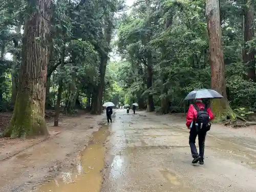 鹿島神宮の{uncategorized: "未分類", other: "その他", undefined: "問題あり", building: "その他建物", grave: "お墓", sacred_gate: "鳥居", guardian: "狛犬", statue: "像", buddha: "仏像", history: "歴史", nature: "自然", garden: "庭園", animal: "動物", pagoda: "塔", temizu: "手水舎", mountain_gate: "山門・神門", sanctuary: "本殿・本堂", subordinate: "末社・摂社", art: "芸術", scenery: "景色", jizo: "地蔵", ema: "絵馬", goshuin: "御朱印", omikuji: "おみくじ", items: "授与品その他", amulet: "お守り", goshuincho: "御朱印帳", eats: "食事", festival: "お祭り", votive_dance: "神楽", shichigosan: "七五三参", wedding: "結婚式", experience: "体験その他", initially: "初詣", around: "周辺", anti_infection: "感染症対策"}