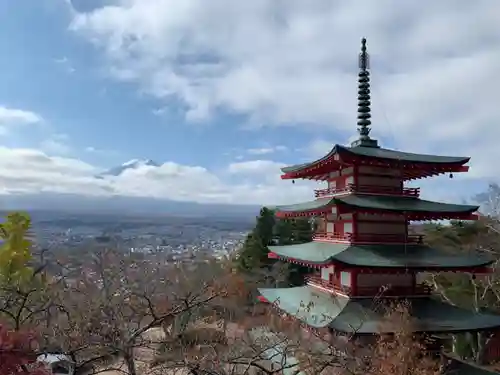 新倉富士浅間神社の景色