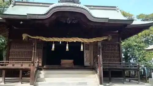 宇夫階神社の本殿・本堂