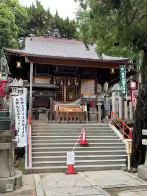 瓢箪山稲荷神社の本殿・本堂