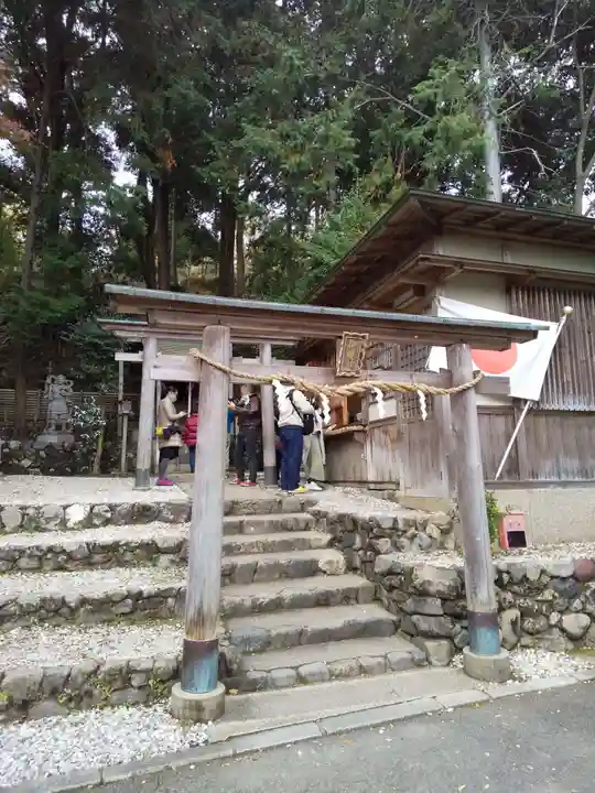 御髪神社の鳥居