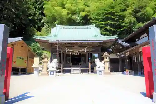 早馬神社の本殿・本堂