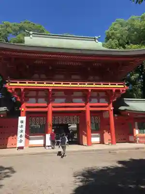 武蔵一宮氷川神社の山門・神門