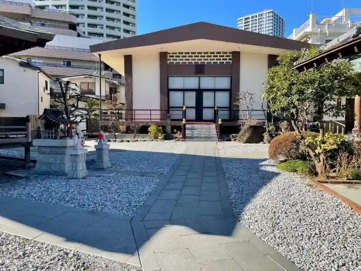 玄静院の{uncategorized: "未分類", other: "その他", undefined: "問題あり", building: "その他建物", grave: "お墓", sacred_gate: "鳥居", guardian: "狛犬", statue: "像", buddha: "仏像", history: "歴史", nature: "自然", garden: "庭園", animal: "動物", pagoda: "塔", temizu: "手水舎", mountain_gate: "山門・神門", sanctuary: "本殿・本堂", subordinate: "末社・摂社", art: "芸術", scenery: "景色", jizo: "地蔵", ema: "絵馬", goshuin: "御朱印", omikuji: "おみくじ", items: "授与品その他", amulet: "お守り", goshuincho: "御朱印帳", eats: "食事", festival: "お祭り", votive_dance: "神楽", shichigosan: "七五三参", wedding: "結婚式", experience: "体験その他", initially: "初詣", around: "周辺", anti_infection: "感染症対策"}