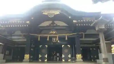 穴八幡宮の本殿・本堂