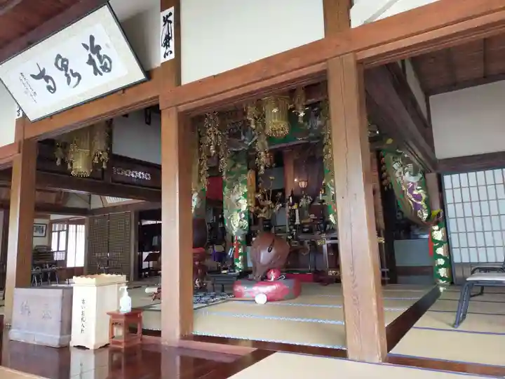 福泉寺の本殿・本堂