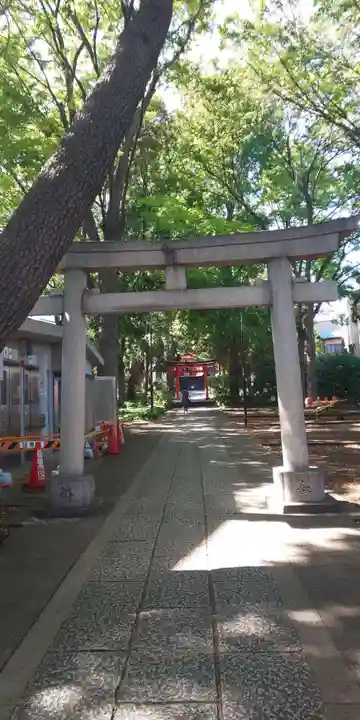 自由が丘熊野神社の鳥居