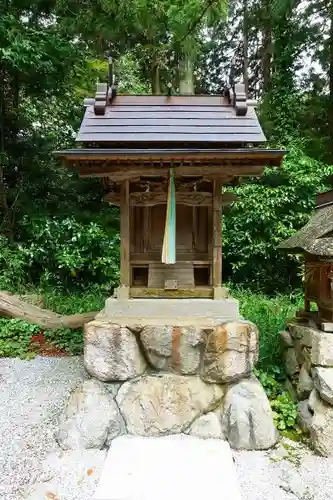 高鴨神社の末社