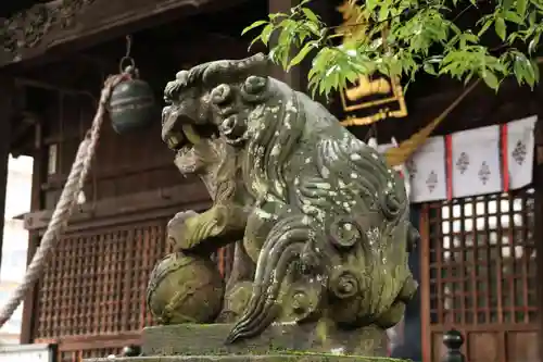 阿邪訶根神社の狛犬