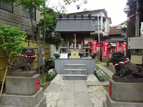 高円寺氷川神社の末社・摂社