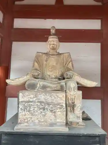 美濃國一宮　南宮大社の{uncategorized: "未分類", other: "その他", undefined: "問題あり", building: "その他建物", grave: "お墓", sacred_gate: "鳥居", guardian: "狛犬", statue: "像", buddha: "仏像", history: "歴史", nature: "自然", garden: "庭園", animal: "動物", pagoda: "塔", temizu: "手水舎", mountain_gate: "山門・神門", sanctuary: "本殿・本堂", subordinate: "末社・摂社", art: "芸術", scenery: "景色", jizo: "地蔵", ema: "絵馬", goshuin: "御朱印", omikuji: "おみくじ", items: "授与品その他", amulet: "お守り", goshuincho: "御朱印帳", eats: "食事", festival: "お祭り", votive_dance: "神楽", shichigosan: "七五三参", wedding: "結婚式", experience: "体験その他", initially: "初詣", around: "周辺", anti_infection: "感染症対策"}