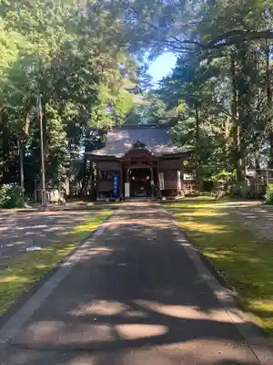 青海神社の本殿・本堂