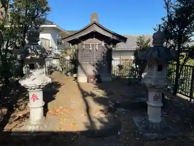 伊勢社の{uncategorized: "未分類", other: "その他", undefined: "問題あり", building: "その他建物", grave: "お墓", sacred_gate: "鳥居", guardian: "狛犬", statue: "像", buddha: "仏像", history: "歴史", nature: "自然", garden: "庭園", animal: "動物", pagoda: "塔", temizu: "手水舎", mountain_gate: "山門・神門", sanctuary: "本殿・本堂", subordinate: "末社・摂社", art: "芸術", scenery: "景色", jizo: "地蔵", ema: "絵馬", goshuin: "御朱印", omikuji: "おみくじ", items: "授与品その他", amulet: "お守り", goshuincho: "御朱印帳", eats: "食事", festival: "お祭り", votive_dance: "神楽", shichigosan: "七五三参", wedding: "結婚式", experience: "体験その他", initially: "初詣", around: "周辺", anti_infection: "感染症対策"}