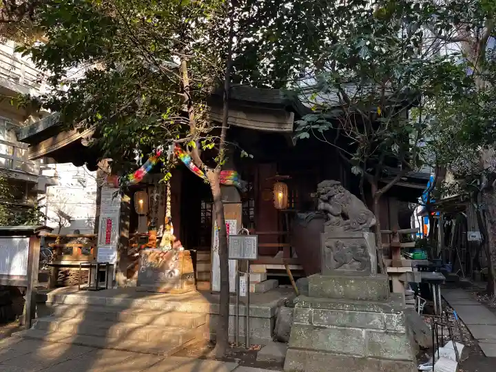 稲荷鬼王神社の{uncategorized: "未分類", other: "その他", undefined: "問題あり", building: "その他建物", grave: "お墓", sacred_gate: "鳥居", guardian: "狛犬", statue: "像", buddha: "仏像", history: "歴史", nature: "自然", garden: "庭園", animal: "動物", pagoda: "塔", temizu: "手水舎", mountain_gate: "山門・神門", sanctuary: "本殿・本堂", subordinate: "末社・摂社", art: "芸術", scenery: "景色", jizo: "地蔵", ema: "絵馬", goshuin: "御朱印", omikuji: "おみくじ", items: "授与品その他", amulet: "お守り", goshuincho: "御朱印帳", eats: "食事", festival: "お祭り", votive_dance: "神楽", shichigosan: "七五三参", wedding: "結婚式", experience: "体験その他", initially: "初詣", around: "周辺", anti_infection: "感染症対策"}