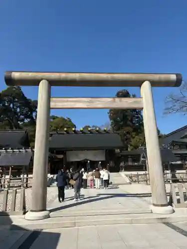 丹後一ノ宮 元伊勢 籠神社の{uncategorized: "未分類", other: "その他", undefined: "問題あり", building: "その他建物", grave: "お墓", sacred_gate: "鳥居", guardian: "狛犬", statue: "像", buddha: "仏像", history: "歴史", nature: "自然", garden: "庭園", animal: "動物", pagoda: "塔", temizu: "手水舎", mountain_gate: "山門・神門", sanctuary: "本殿・本堂", subordinate: "末社・摂社", art: "芸術", scenery: "景色", jizo: "地蔵", ema: "絵馬", goshuin: "御朱印", omikuji: "おみくじ", items: "授与品その他", amulet: "お守り", goshuincho: "御朱印帳", eats: "食事", festival: "お祭り", votive_dance: "神楽", shichigosan: "七五三参", wedding: "結婚式", experience: "体験その他", initially: "初詣", around: "周辺", anti_infection: "感染症対策"}