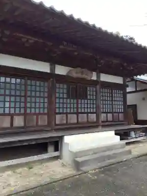 平澤寺の本殿・本堂