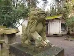 新田神社の狛犬