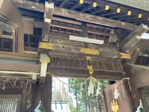 琴似神社の山門・神門