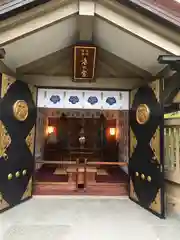 東郷神社の建物その他