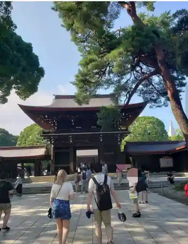 明治神宮の山門・神門