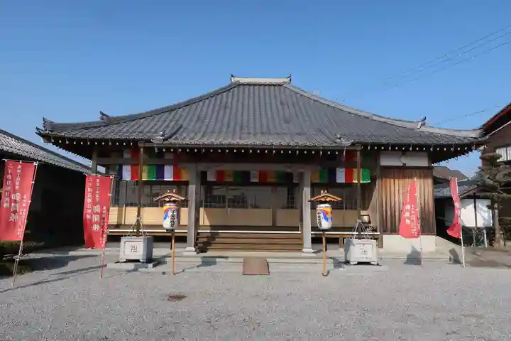 駕輿丁地蔵堂(滋賀県)