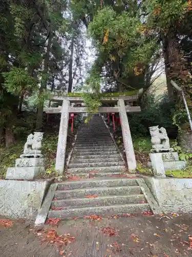 階見八幡神社の鳥居