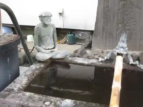 品川神社の手水