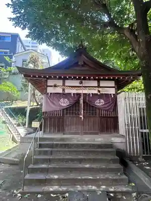出世稲荷神社（春日稲荷神社）(東京都)