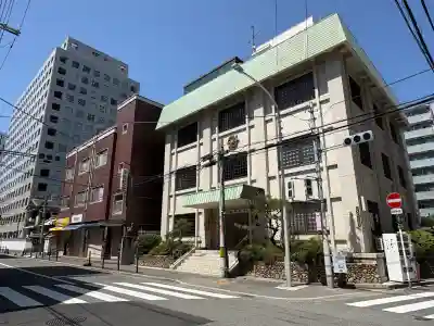 蟠龍寺の{uncategorized: "未分類", other: "その他", undefined: "問題あり", building: "その他建物", grave: "お墓", sacred_gate: "鳥居", guardian: "狛犬", statue: "像", buddha: "仏像", history: "歴史", nature: "自然", garden: "庭園", animal: "動物", pagoda: "塔", temizu: "手水舎", mountain_gate: "山門・神門", sanctuary: "本殿・本堂", subordinate: "末社・摂社", art: "芸術", scenery: "景色", jizo: "地蔵", ema: "絵馬", goshuin: "御朱印", omikuji: "おみくじ", items: "授与品その他", amulet: "お守り", goshuincho: "御朱印帳", eats: "食事", festival: "お祭り", votive_dance: "神楽", shichigosan: "七五三参", wedding: "結婚式", experience: "体験その他", initially: "初詣", around: "周辺", anti_infection: "感染症対策"}
