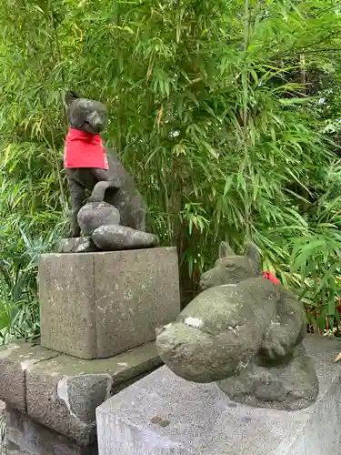 白笹稲荷神社の狛犬