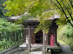 日石寺の建物その他