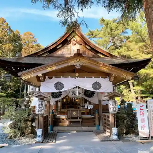 建部大社の本殿