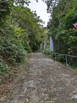 谷茶海神宮(沖縄県)