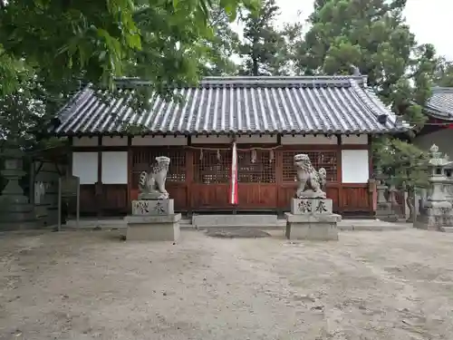 八幡神社の本殿