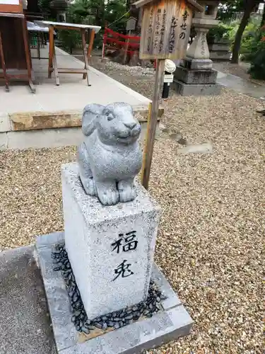 三輪神社の狛犬