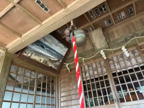 五所神社の{uncategorized: "未分類", other: "その他", undefined: "問題あり", building: "その他建物", grave: "お墓", sacred_gate: "鳥居", guardian: "狛犬", statue: "像", buddha: "仏像", history: "歴史", nature: "自然", garden: "庭園", animal: "動物", pagoda: "塔", temizu: "手水舎", mountain_gate: "山門・神門", sanctuary: "本殿・本堂", subordinate: "末社・摂社", art: "芸術", scenery: "景色", jizo: "地蔵", ema: "絵馬", goshuin: "御朱印", omikuji: "おみくじ", items: "授与品その他", amulet: "お守り", goshuincho: "御朱印帳", eats: "食事", festival: "お祭り", votive_dance: "神楽", shichigosan: "七五三参", wedding: "結婚式", experience: "体験その他", initially: "初詣", around: "周辺", anti_infection: "感染症対策"}